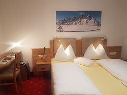 Oberauer Wagrain - Die Eco Familien Hotelpension (B&B)