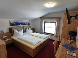 Oberauer Wagrain - Die Eco Familien Hotelpension (B&B)