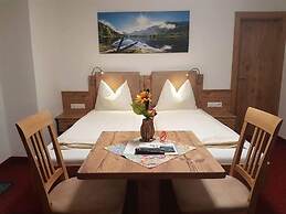 Oberauer Wagrain - Die Eco Familien Hotelpension (B&B)
