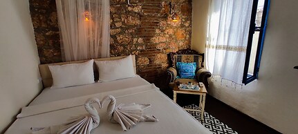 Ayvalik Moda Pansiyon