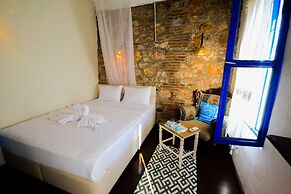 Ayvalik Moda Pansiyon