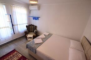 Ayvalik Moda Pansiyon