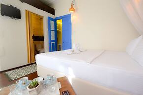 Ayvalik Moda Pansiyon