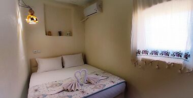 Ayvalik Moda Pansiyon