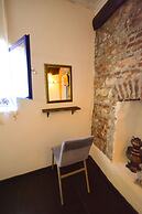 Ayvalik Moda Pansiyon