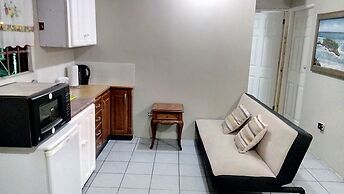 Woodbrook on the Avenue