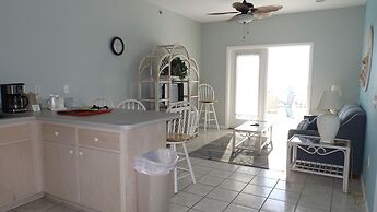 Buccaneer Inn