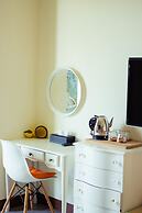 Taitung Painted House B&B