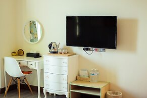 Taitung Painted House B&B