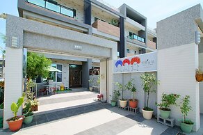 Taitung Painted House B&B