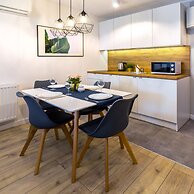 FriendHouse Apartments - Vistula & Wawel