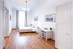 FriendHouse Apartments - Avenue