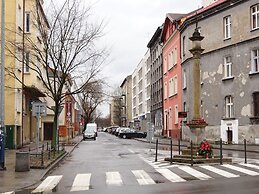 FriendHouse Apartments - Avenue