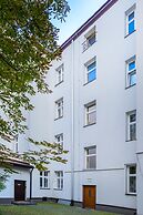 FriendHouse Apartments - Avenue