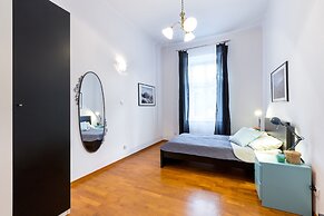 FriendHouse Apartments - Avenue