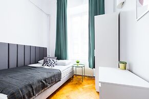 FriendHouse Apartments - Avenue