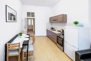 FriendHouse Apartments - Avenue