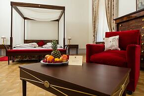 Károlyi Kastély Hotel & Restaurant