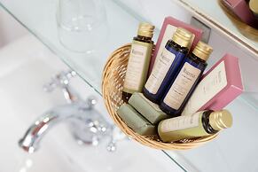 Károlyi Kastély Hotel & Restaurant