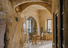 Cugo Gran Macina Malta