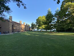 Peters Sunset Beach Resort