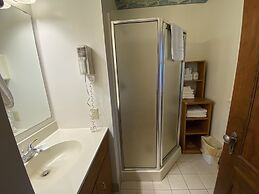 Peters Sunset Beach Resort