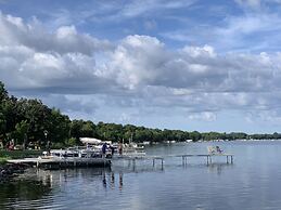 Peters Sunset Beach Resort