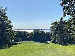 Peters Sunset Beach Resort