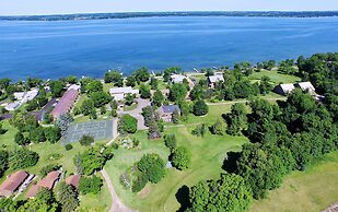 Peters Sunset Beach Resort