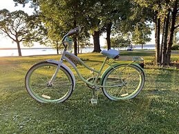 Peters Sunset Beach Resort