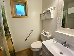 Peters Sunset Beach Resort