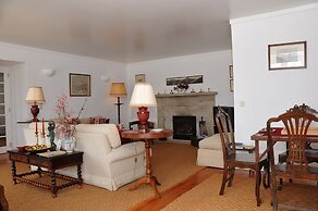 Casa de Casal de Loivos