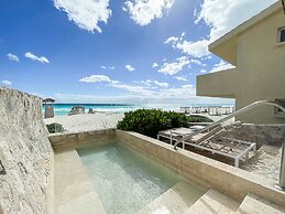Royal Select at Grand Park Royal Cancun-All Inclusive-Adults Only