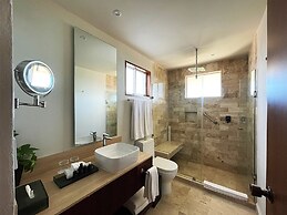 Royal Select at Grand Park Royal Cancun-All Inclusive-Adults Only