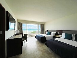 Royal Select at Grand Park Royal Cancun-All Inclusive-Adults Only