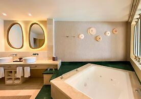 Royal Select at Grand Park Royal Cancun-All Inclusive-Adults Only