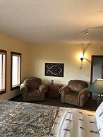 Comstock Premier Lodge