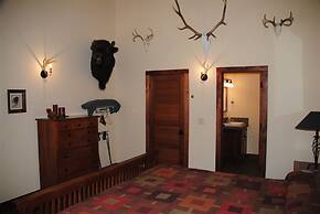 Comstock Premier Lodge