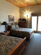 Comstock Premier Lodge