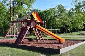 Trappers Landing Lodge