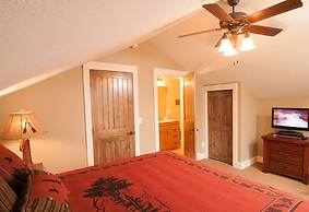 Trappers Landing Lodge