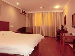 GreenTree Inn Nantong Tongzhou District Pingchao Bus Station Express H