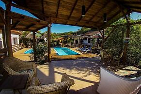 Pousada Mares Do Santinho