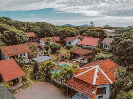 Pousada Mares Do Santinho