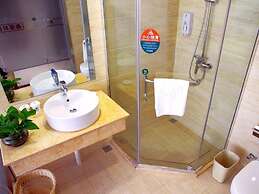 GreenTree Inn Nantong Qidong Bus Station Express Hotel