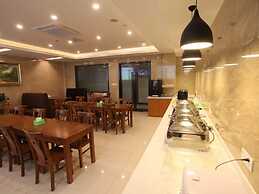 Vatica ZaoZhuang TengZhou Railway Station Hotel