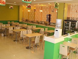 GreenTree Inn Lianyungang Donghai New Bus Station Express Hotel