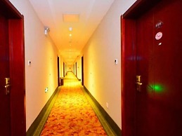 GreenTree Inn Lianyungang Donghai New Bus Station Express Hotel