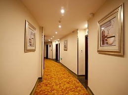 GreenTree Inn TaiZhou XianJu Passenger Center West HuanCheng Road Expr