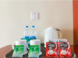 GreenTree Inn Xuzhou High Speed Railway Zhanqian Square Hotel